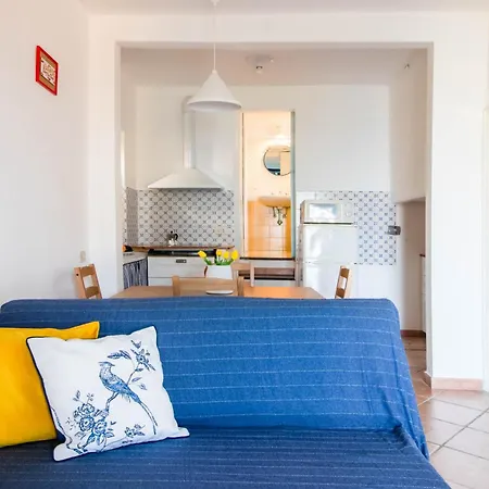 Cherry Tree House Apartment