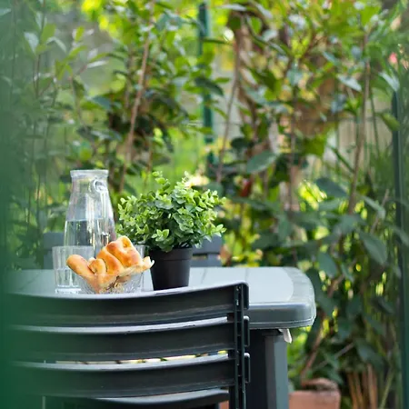 Cherry Tree House Recco